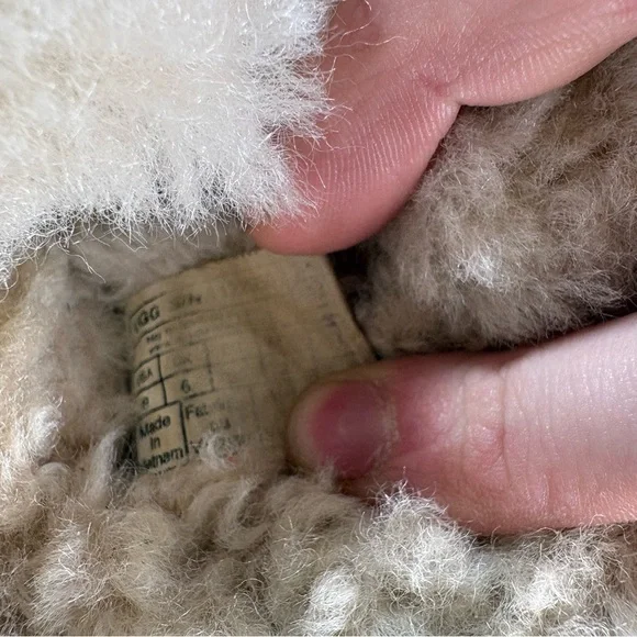 ugg disquette womens size 8 shoes brown suede shearling platform slippers - Picture 8 of 9